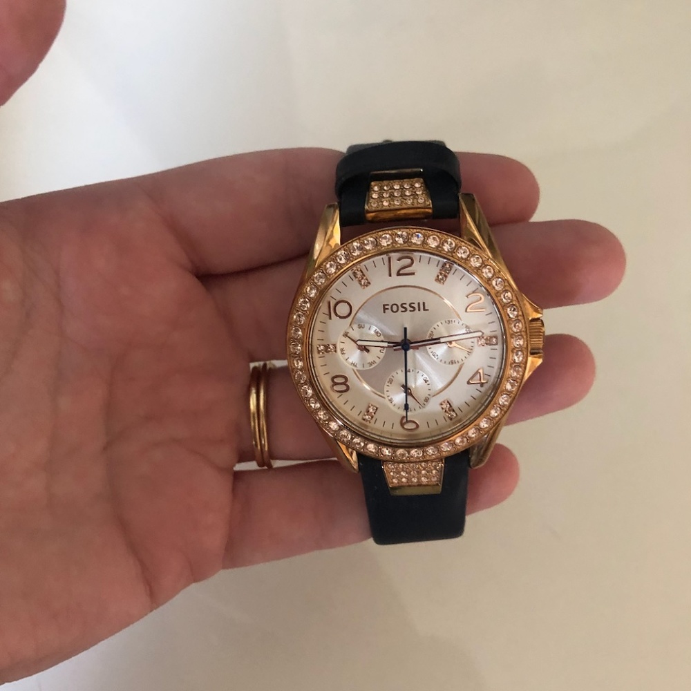 Fossil Watch Leather Strap Rose Gold